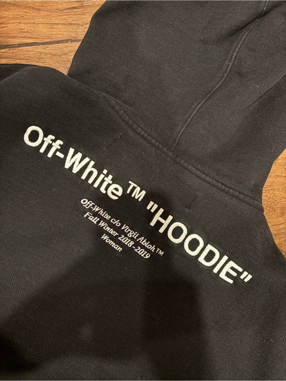 Off-White c/o Virgil Abloh™ / Fall Winter 2018–2019 / Woman.